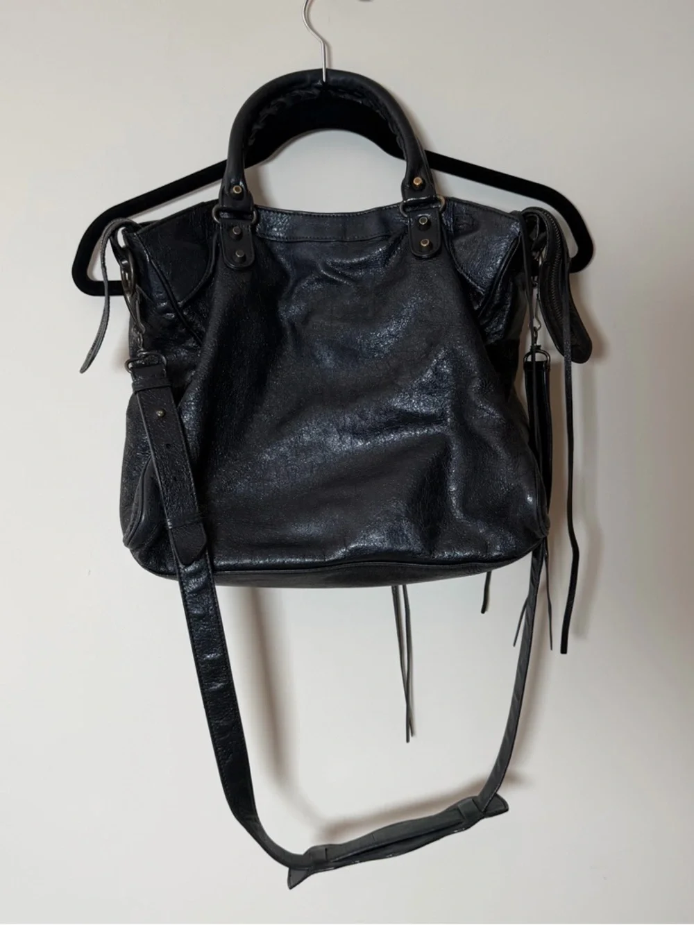 Balenciaga Classic Velo Black Leather Bag Aged Brass Moto Crossbody - Picture 9 of 16